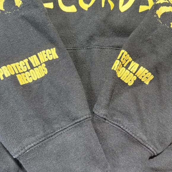 Wu-Tang Clan Black and Yellow Graphic Hoodie 1993 - Picture 11 of 12